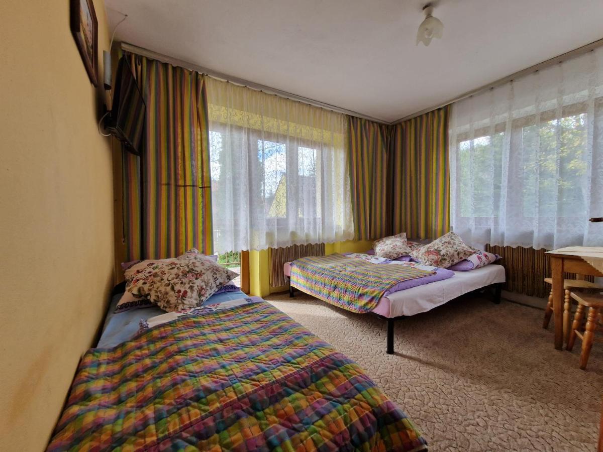 Pokoje Goscinne U Landy Poronin Ngoại thất bức ảnh